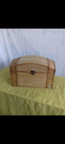 Baule legno vimini - e, fatto