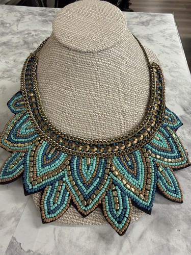 Collana bavaglino