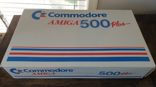Amiga 500 plus - 500, scatola
