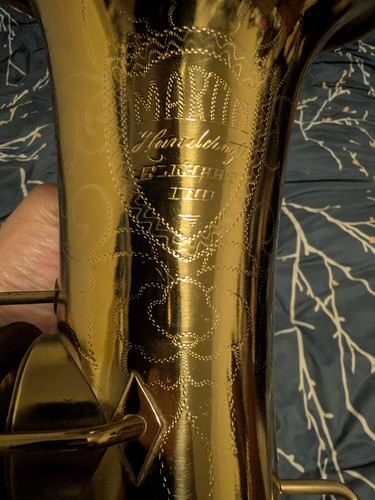 Sax alto trovatore artigianale