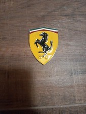 Ferrari Cavallino Rampante in metallo E Ceramica. 