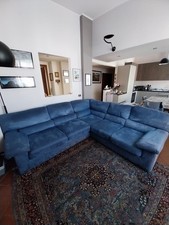 Divano Letto angolare usato 5/6 posti - letto estraibile - ottime condizioni