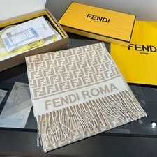 sciarpa fendi classica lettera