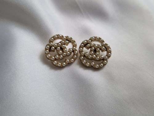 Lotto due bottoni chanel - bottoni,