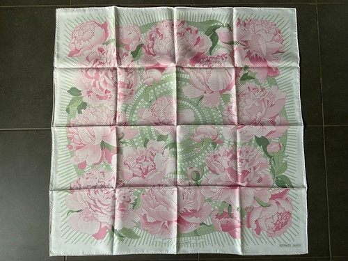 Foulard hermès intitulé - intitulé, les