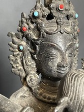 Antica statua in bronzo