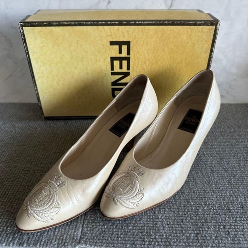 Décolleté fendi con logo - fendi,