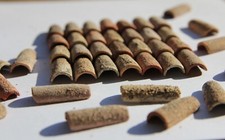 Tegole antichizzate per presepe, miniature 3 colori, misura 2,4x1x0,5cm. 50 pz