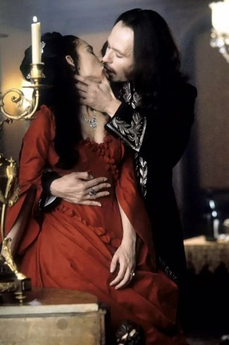 Dracula gary oldman kissing - oldman,