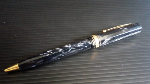 Penna sfera della nonna - della,