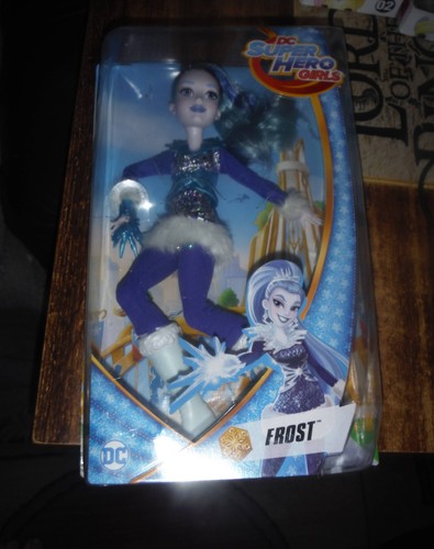Mattel super hero girls doll - hero,