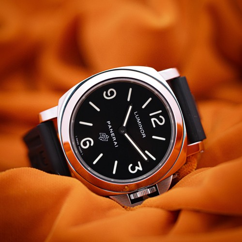 Panerai luminor base - luminor, logo
