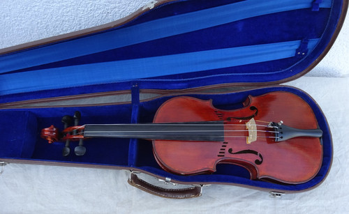 Vecchio violino violino full