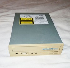 Lecteur / Graveur CD-ROM /