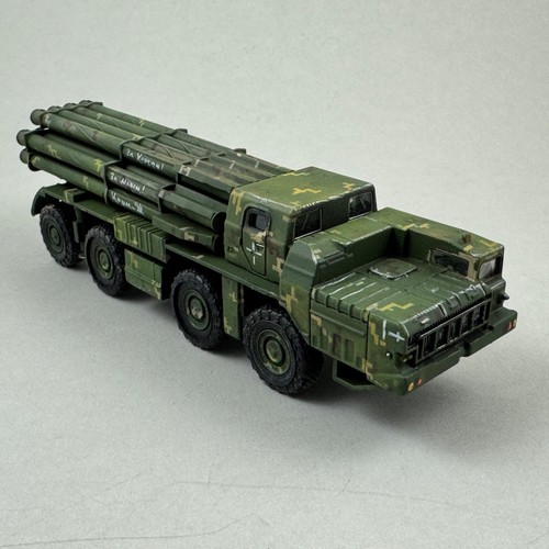 Carro armato pressofuso