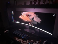 Monitor Gaming Odyssey OLED G9 da 49'' Dual QHD Curvo