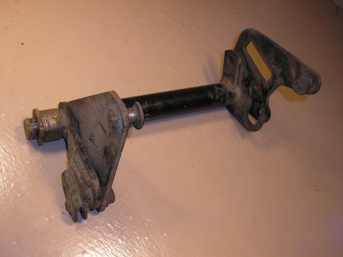 Albero roccia trattorino - a,