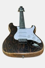 Chitarra elettrica solida 12