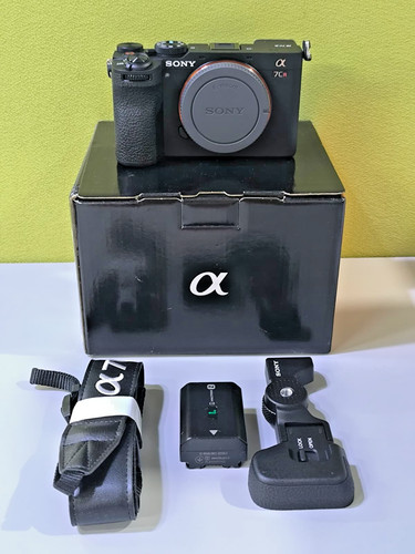 Fotocamera mirrorless sony - fotocamera,