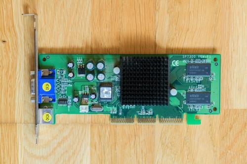 Sparkle sp7300 nvidia geforce4 - sp7300,