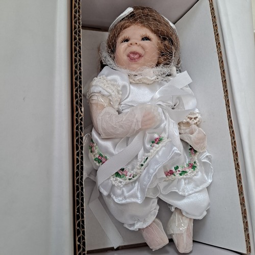 Bambola love baby carly - i, di