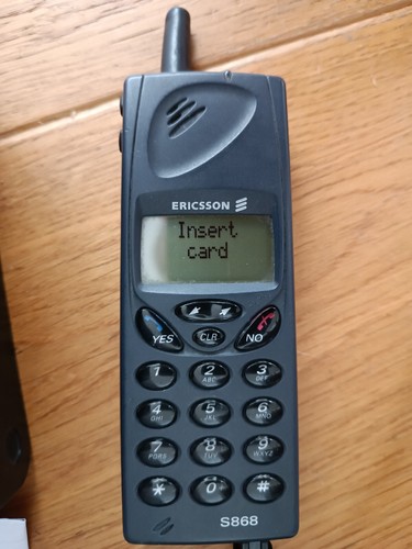 Raro telefono cellulare