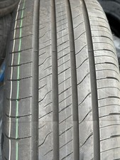 Pneumatici 215/60 R17 96H