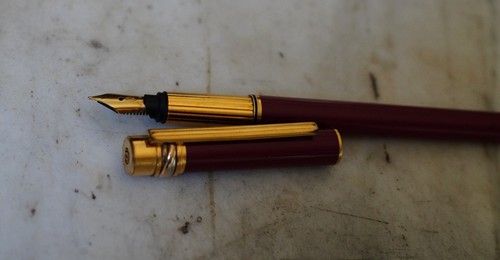Stylo plume must cartier - must,