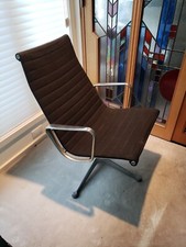 4 Rare Eames Side  Chairs