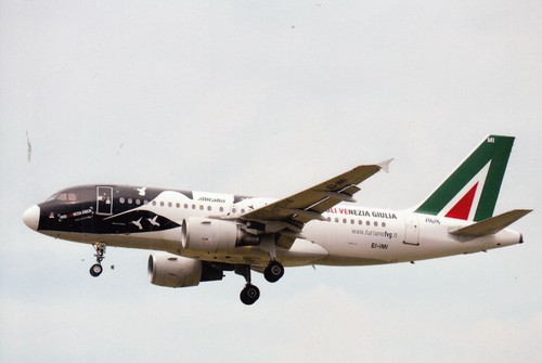 302576 foto airbus a319 - foto,