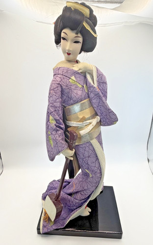 Bambola geisha giapponese