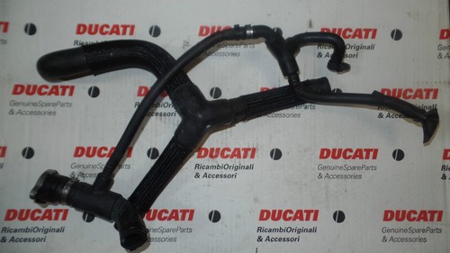 Raccordo collettore scarico