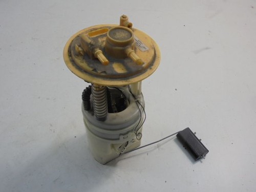 Pompa carburante nel serbatoio