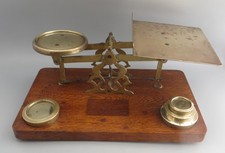 Bilancia antica in ottone