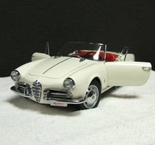 1 18 AUTOart ALFA ROMEO