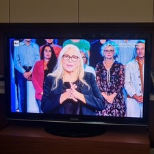 PANASONIC TX-P50G10E Viera LCD Plasma TV , 52"/ 139 cm, FullHD 1080