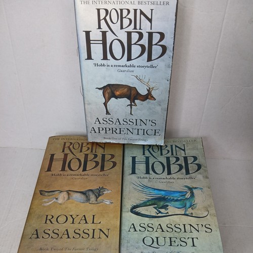 Robin hobb the farseer - robin,