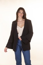 Giacca senza collo balze