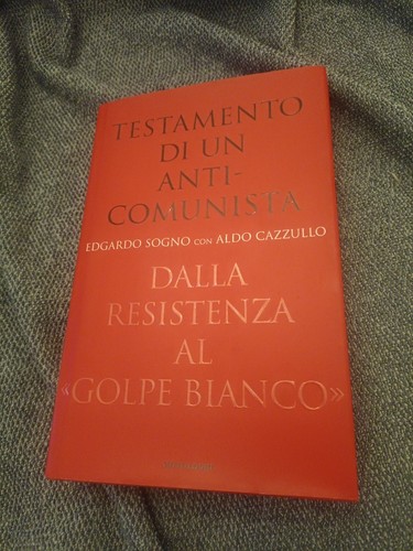Testamento un - di,