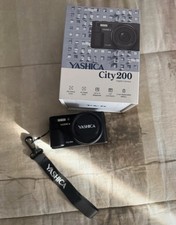 Yashica City 200 Black digital