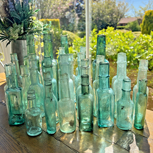 Aqua green vintage - vintage, glass