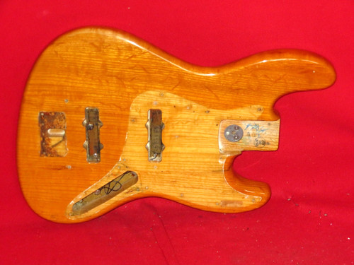 Corpo frassino basso fender - corpo,