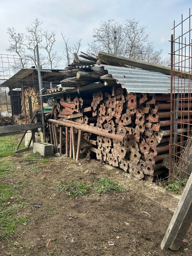 Puntelli ferro per edilizia - per,