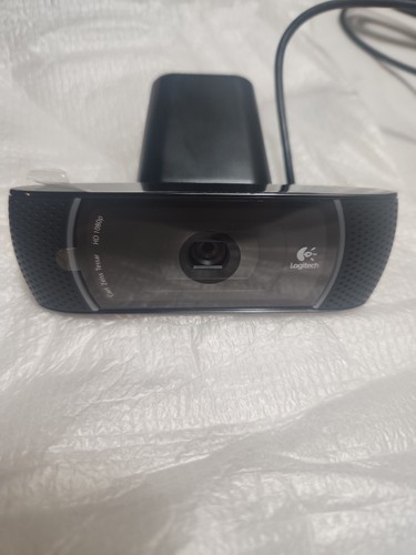 One logitech c920 webcam - logitech,