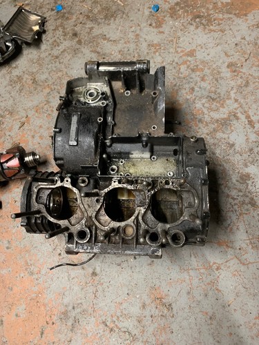 Suzuki gt750j carter motore - 72,