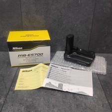 Nikon Impugnatura a batteria MB-E5700 | Mai usata/nuova