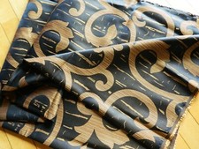 Tessuto jacquard DAMASCATO