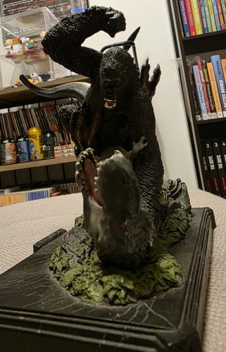 King kong fighting - fighting, movie