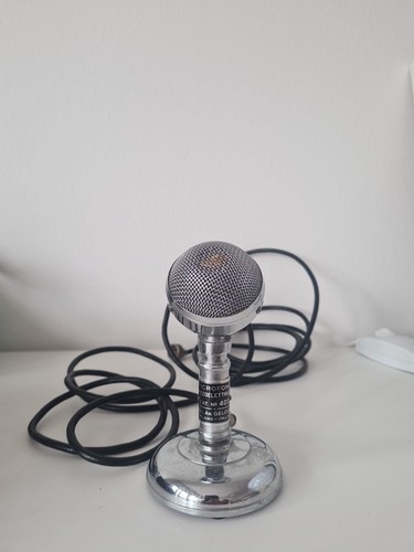Microfono amplificatore - microfono, e