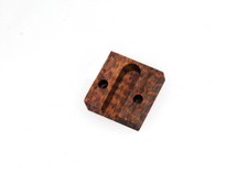 Adattatore in legno per